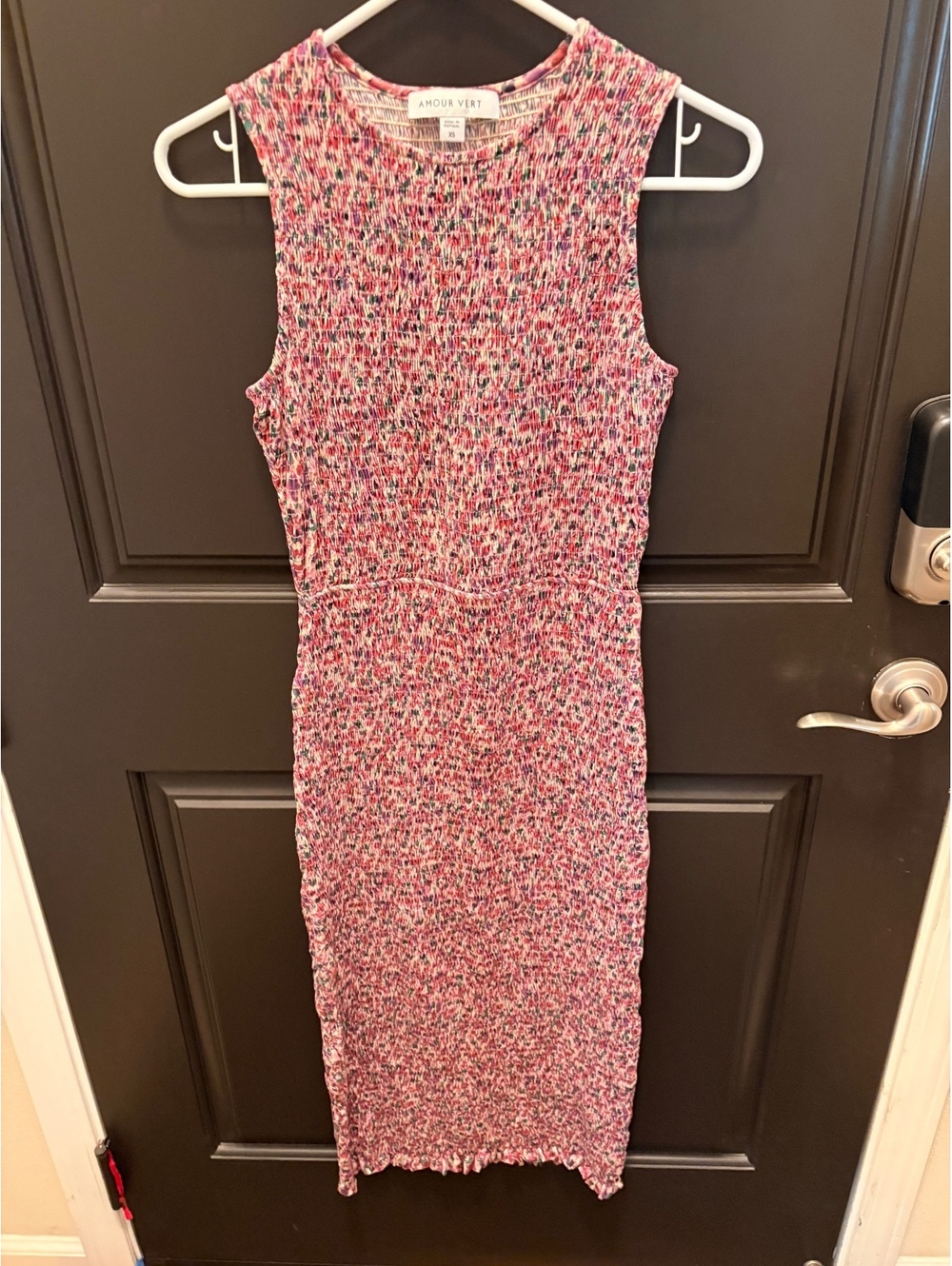 Amour Vert Pink Multi Sleeveless Midi Dress Smocked Quiet Luxury XSw